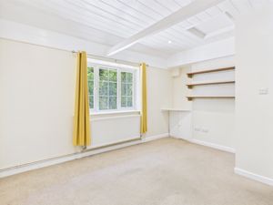 Sitting Room 2- click for photo gallery